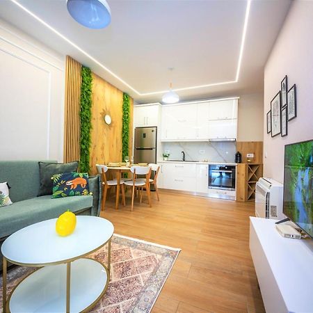 Green Terrace Apartment 4 ติรานา ภายนอก รูปภาพ