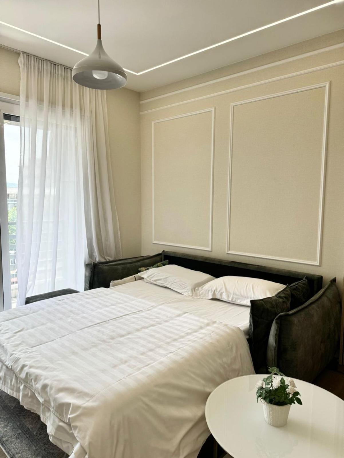 Green Terrace Apartment 4 ติรานา ภายนอก รูปภาพ